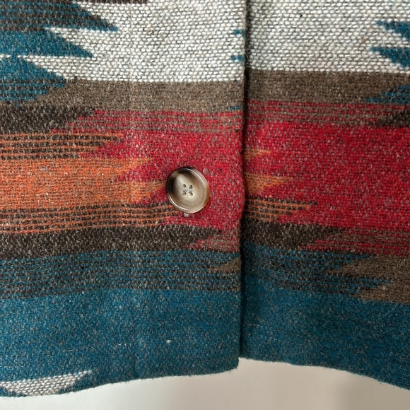 BLUE B COLLECTION WOMEN AZTEC PRINT   BOTTON UP JACKET Sz MD - Picture 6 of 11
